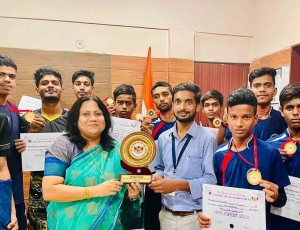 Raj Kumar Inter College organising 1st Volleyball Tournament  winner Eram Public College in July 2022