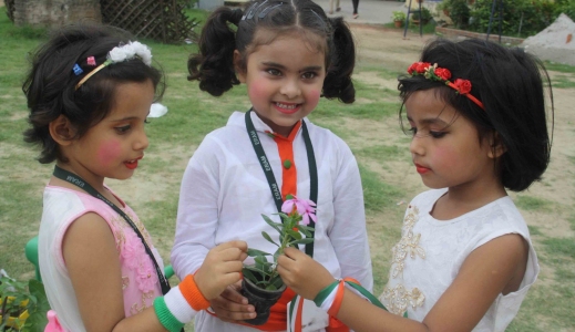 KINDERGARTEN GALLERY